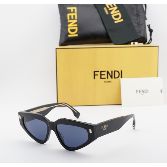 Fendi Accessories - NWT Fendi FE40163U-01V-54 Black 54mm Sunglasses